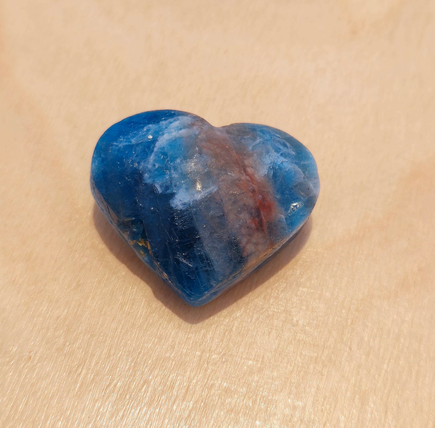 Coeur en Apatite bleue