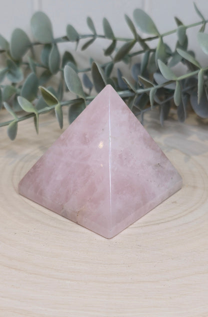 Pyramide Quartz rose