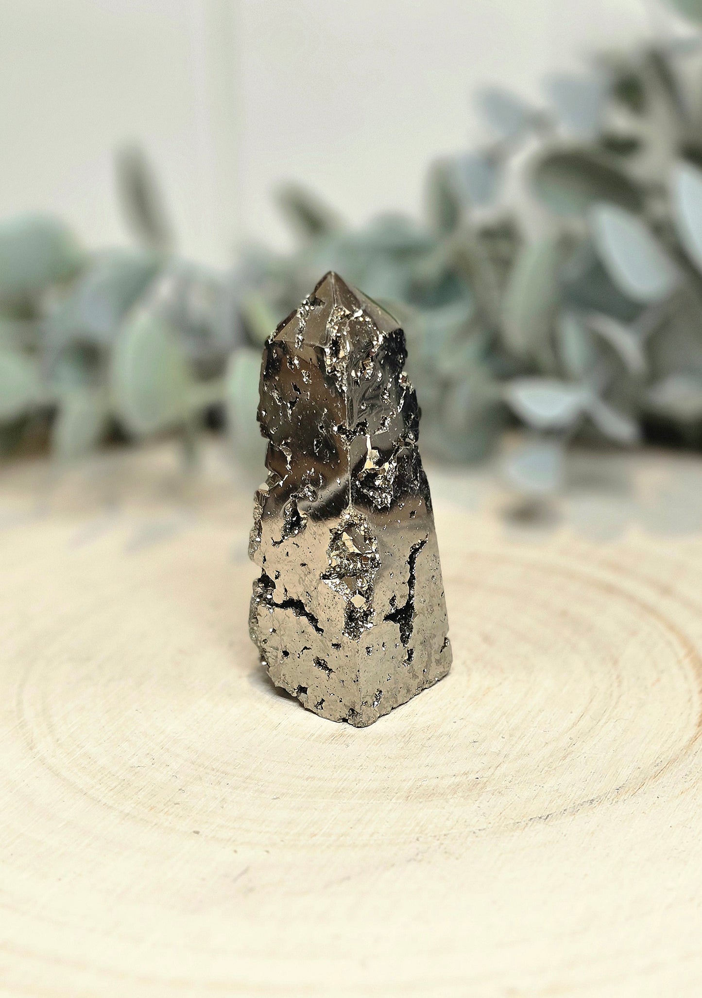 Pointe en Pyrite du Pérou