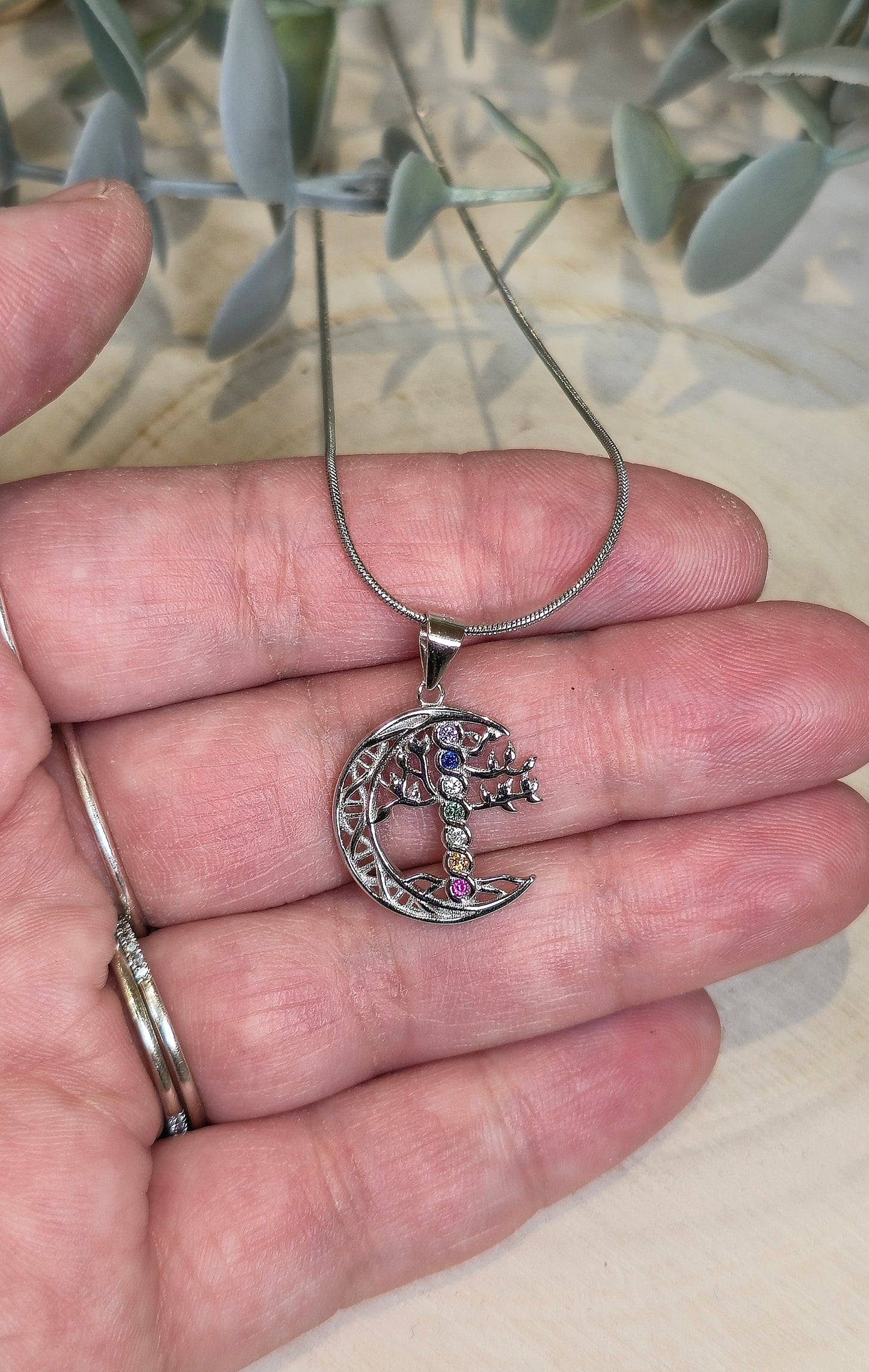 Collier Lune et Arbre de vie chakras