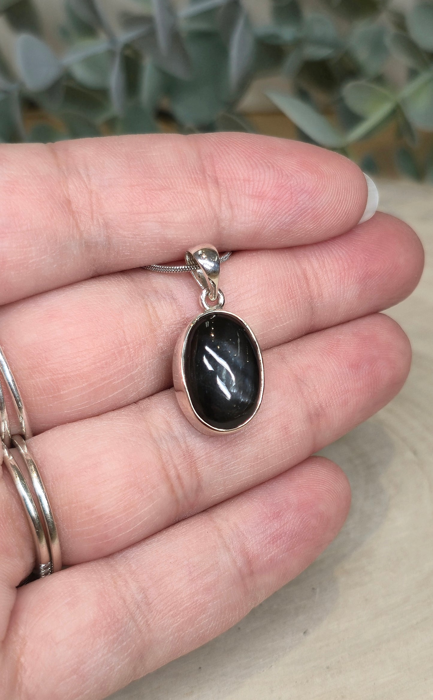 Collier Black star (Sapphire étoilé noir)