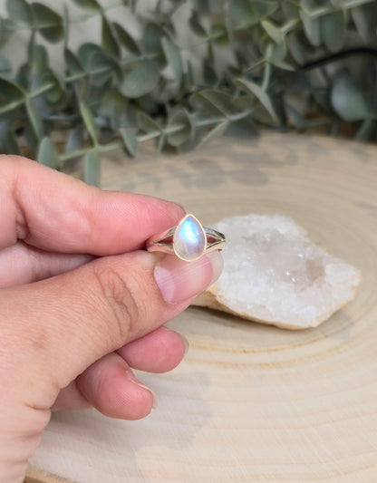 Bague Pierre de lune Arc-en-ciel