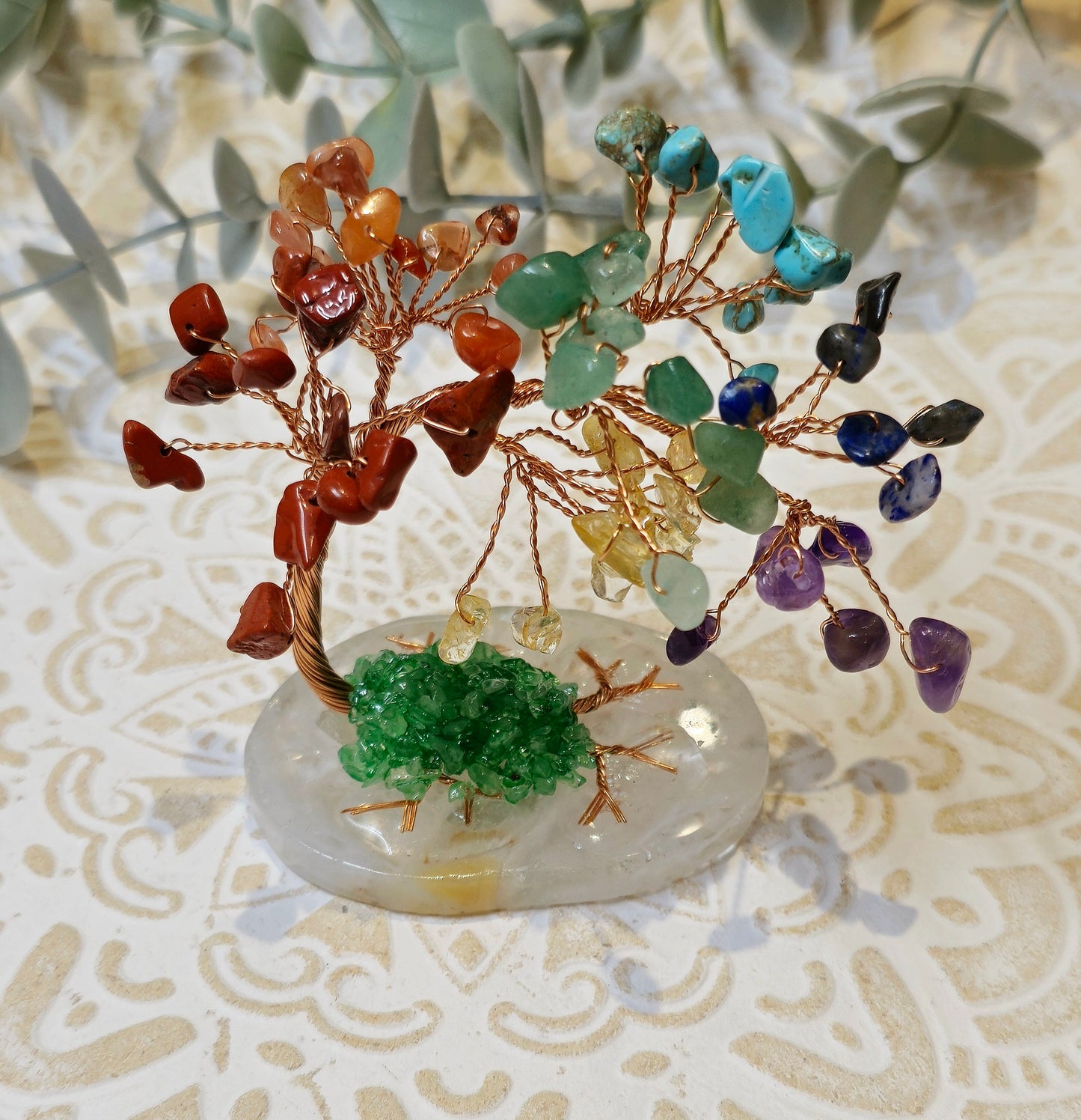 Arbre de vie Bonzaï avec pierres sur agate quartz