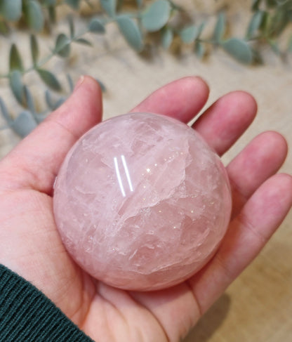 Sphère Quartz rose de Madagascar
