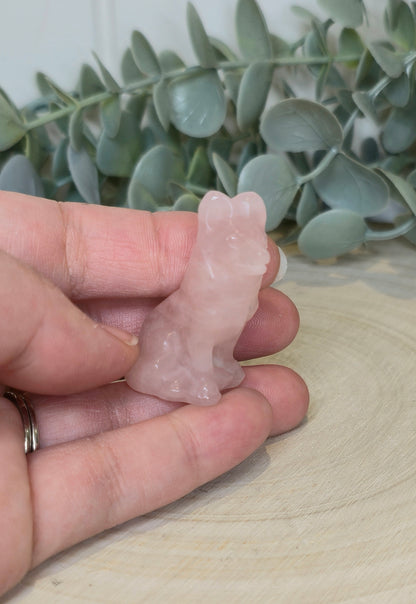 Chien en Quartz rose