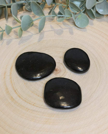 Pierre de paume mince Shungite