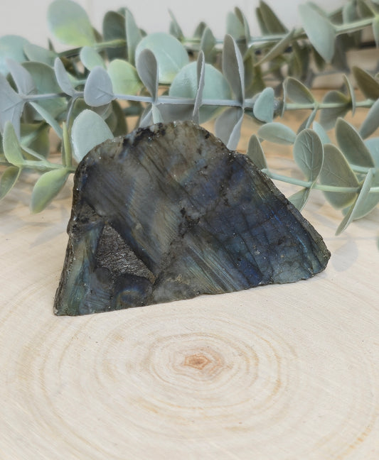 Labradorite brute