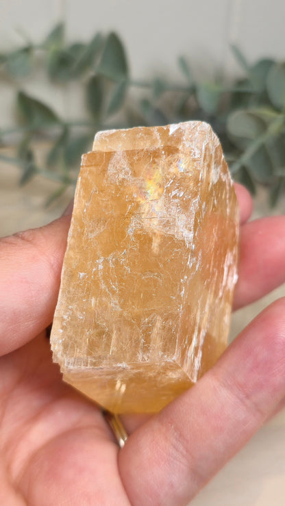 Cube de Calcite optique jaune