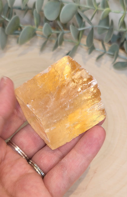 Cube de Calcite optique jaune
