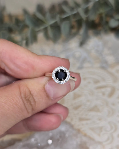 Bague Onyx et Topaze blanche