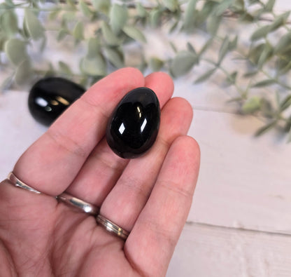 Oeuf de Yoni Obsidienne