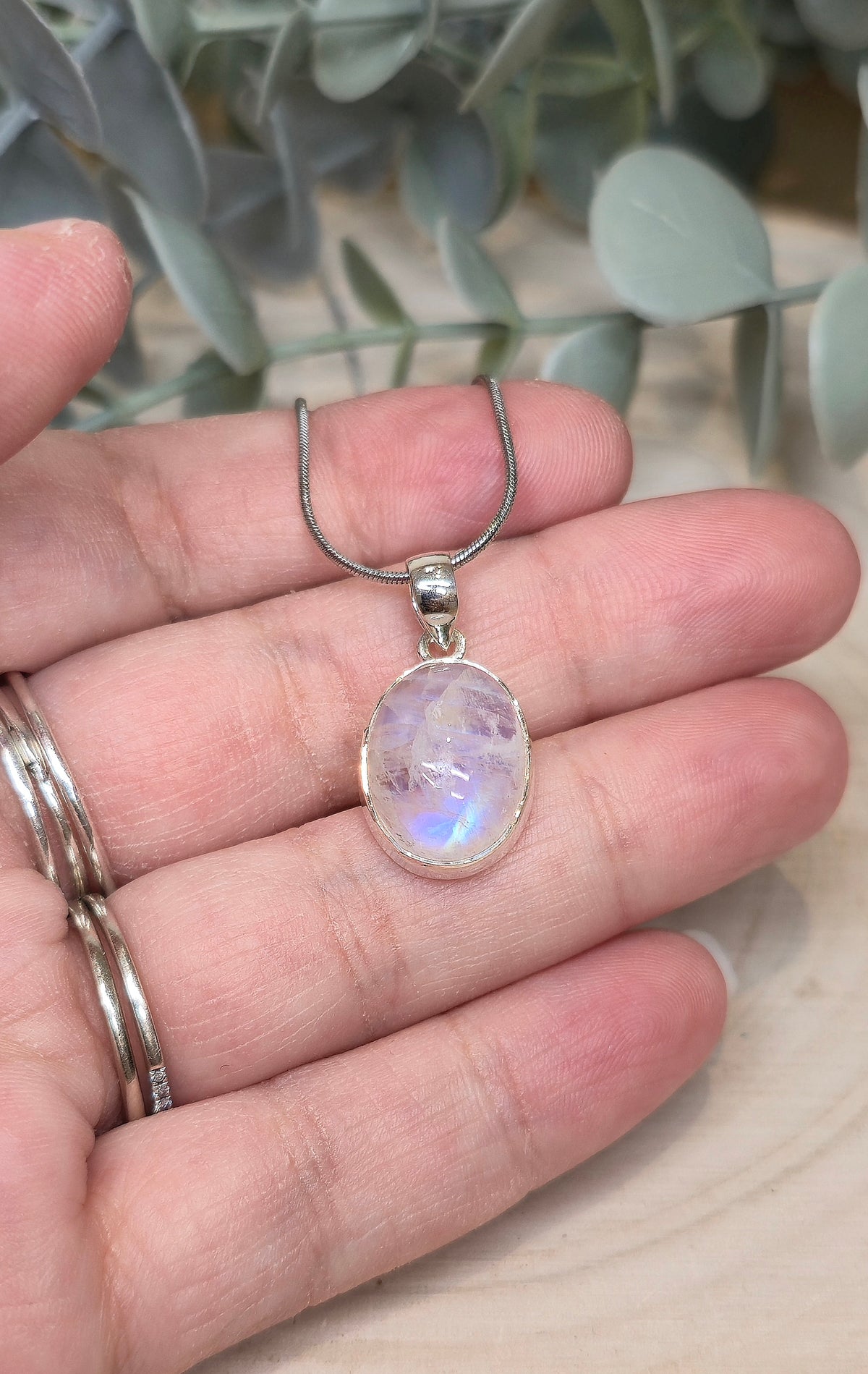 Collier Pierre de lune ovale