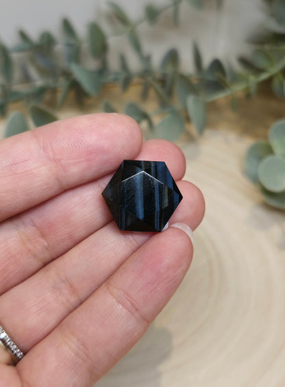 Étoile géométrique en Oeil de tigre bleu (Faucon)