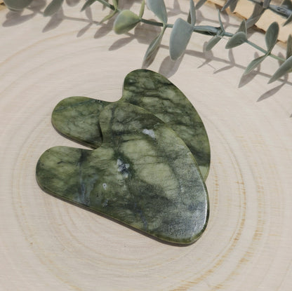 Gua sha pour massage en Jade vert