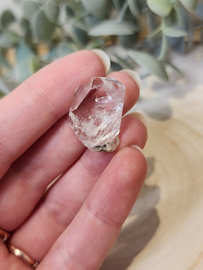 Diamand Herkimer brute