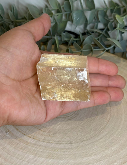 Cube de Calcite optique jaune