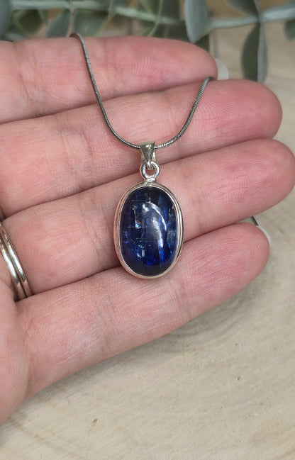 Collier Kyanite
