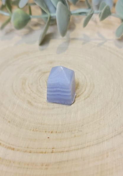 Pointe Agate dentelle bleue
