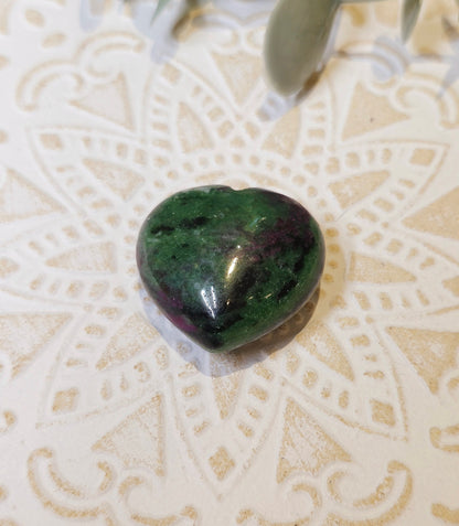 Coeur Rubis zoïsite