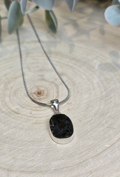 Collier Shungite