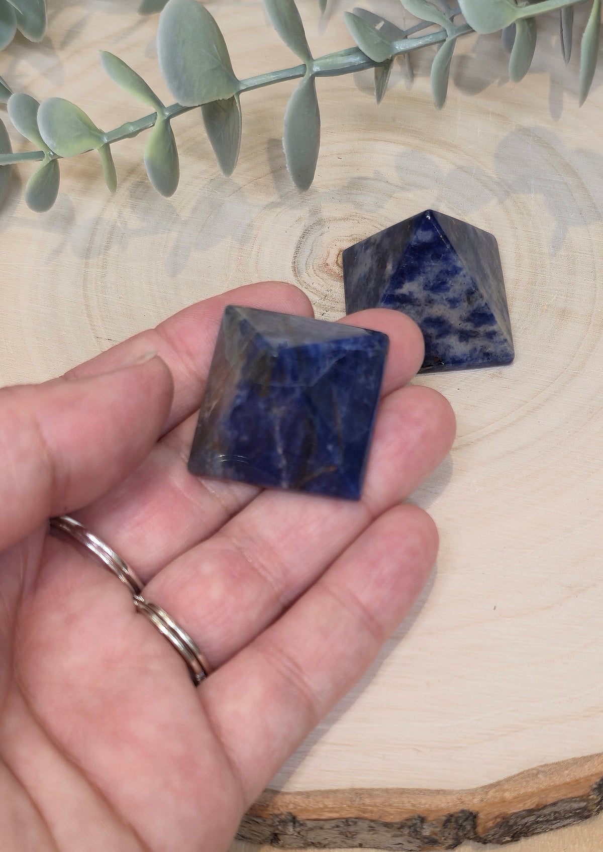 Pyramide Sodalite