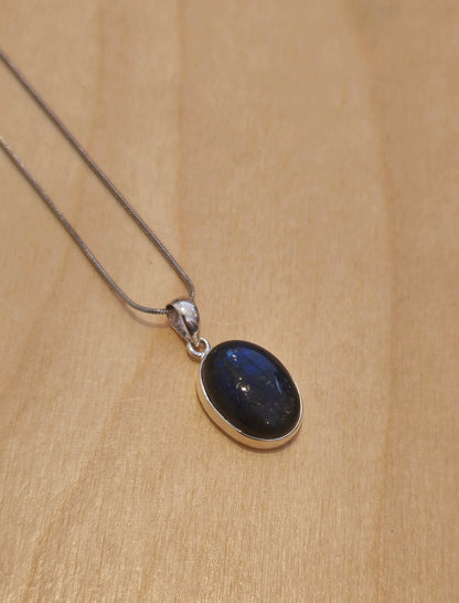 Collier Labradorite