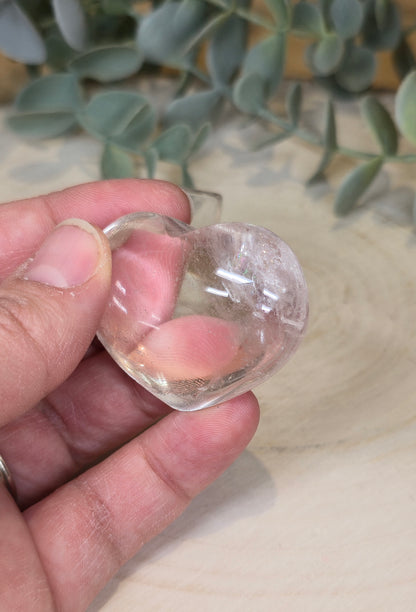 Coeur en Quartz clair (extra clair) du Brézil