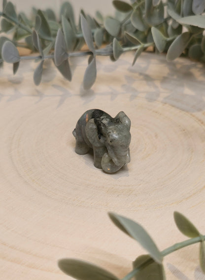 Éléphant Labradorite