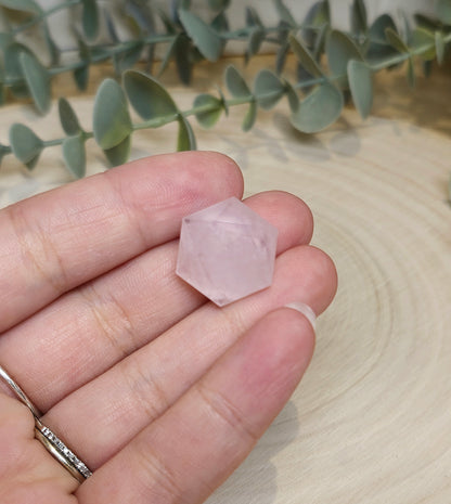 Étoile géométrique en Quartz rose