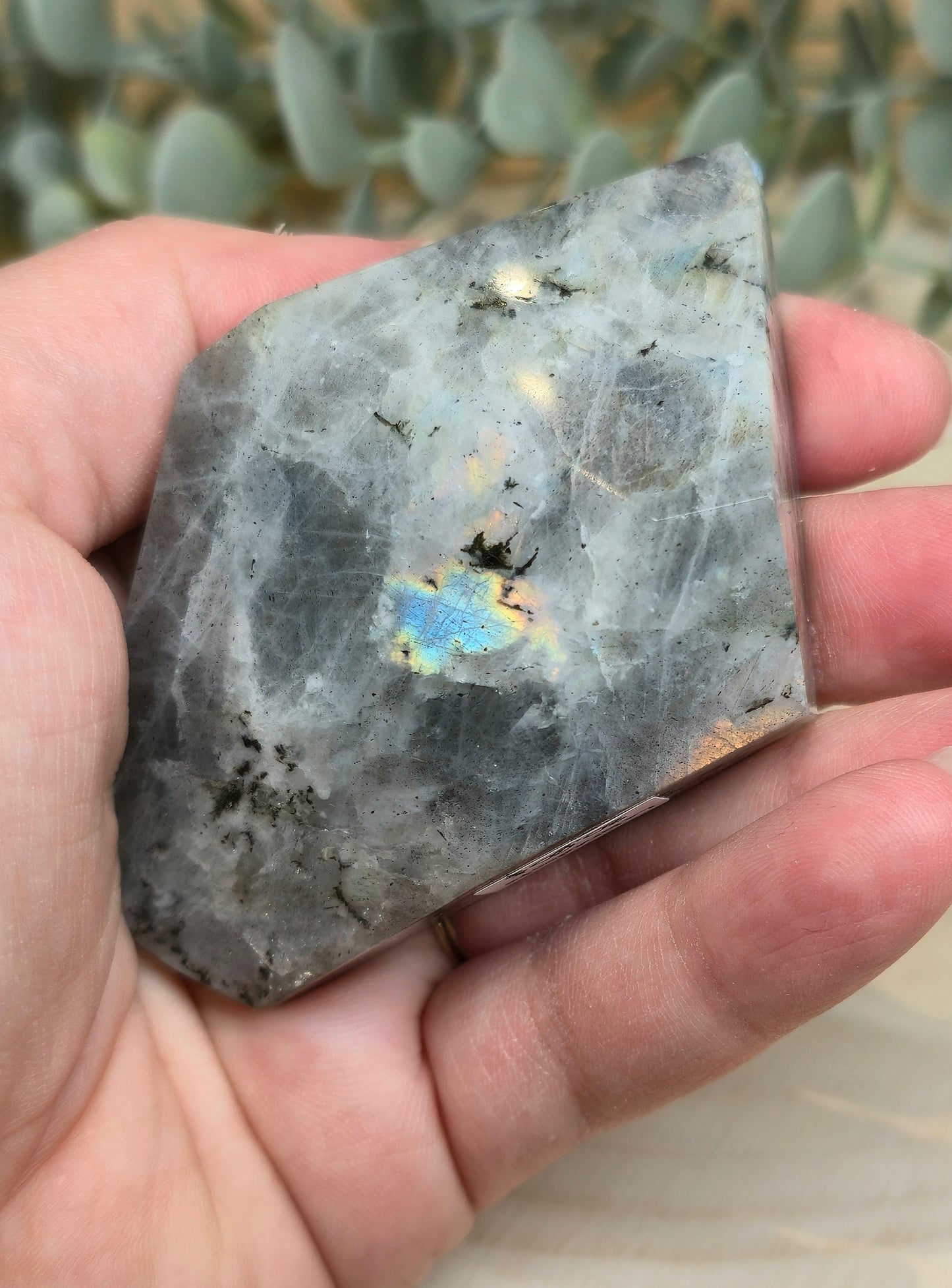 Freeform Labradorite