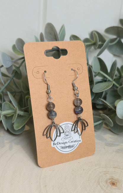 Boucles d’oreilles Lotus Labradorite