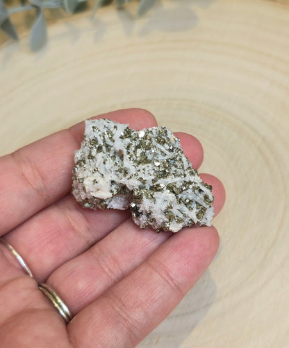 Pyrite dans Quartz clair brute