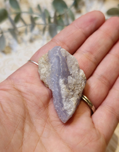 Agate dentelle bleue brute