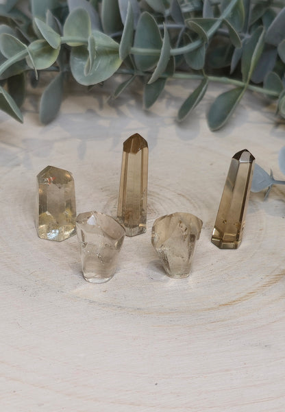 Petite Pointe en Citrine Naturelle