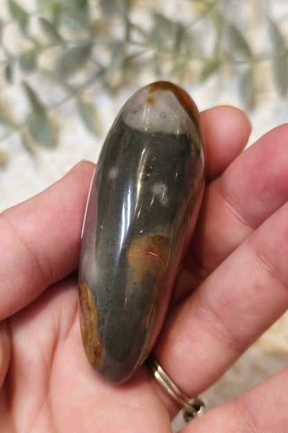 Pierre de paume en Jaspe Polychrome