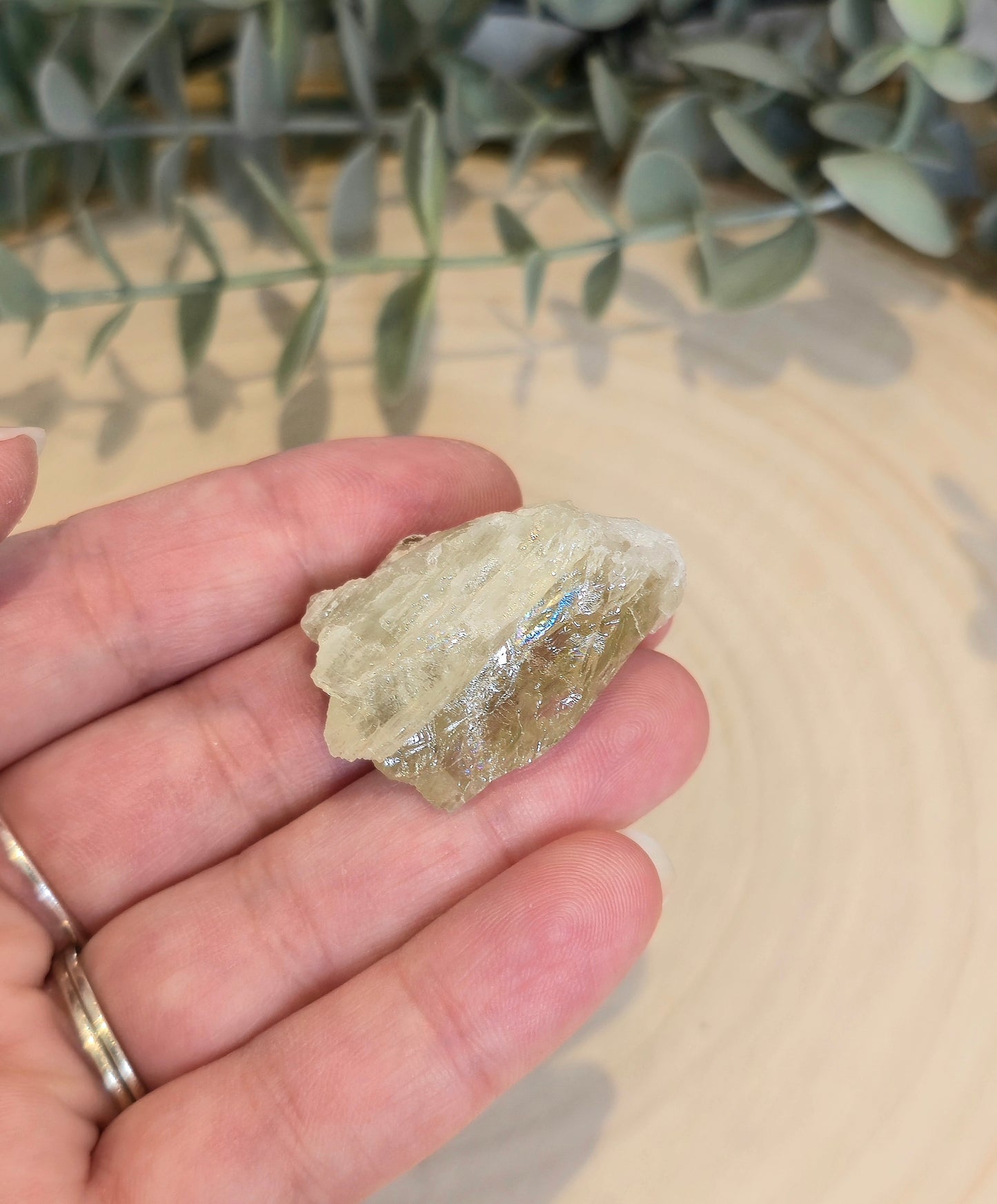 Hiddenite brute