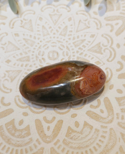 Pierre de paume en Jaspe Polychrome