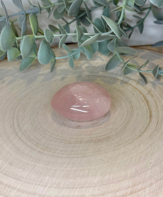 Pierre de paume en Quartz rose
