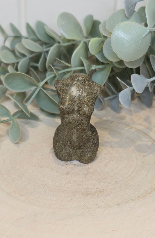 Femme Pyrite