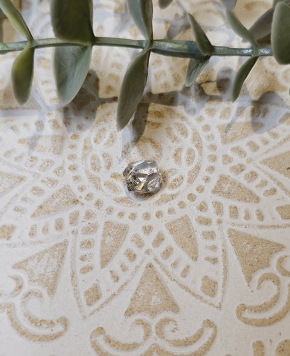 Diamand Herkimer brute