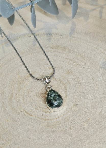 Collier Séraphinite