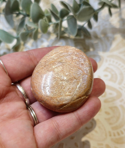 Pierre de paume en Pierre de lune pêche