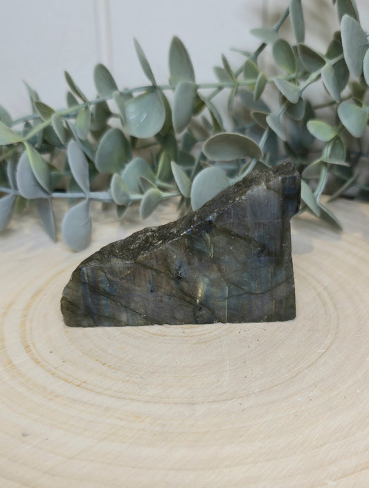 Labradorite brute