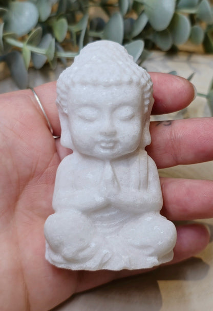 Bouddha en Jade blanc 8cm