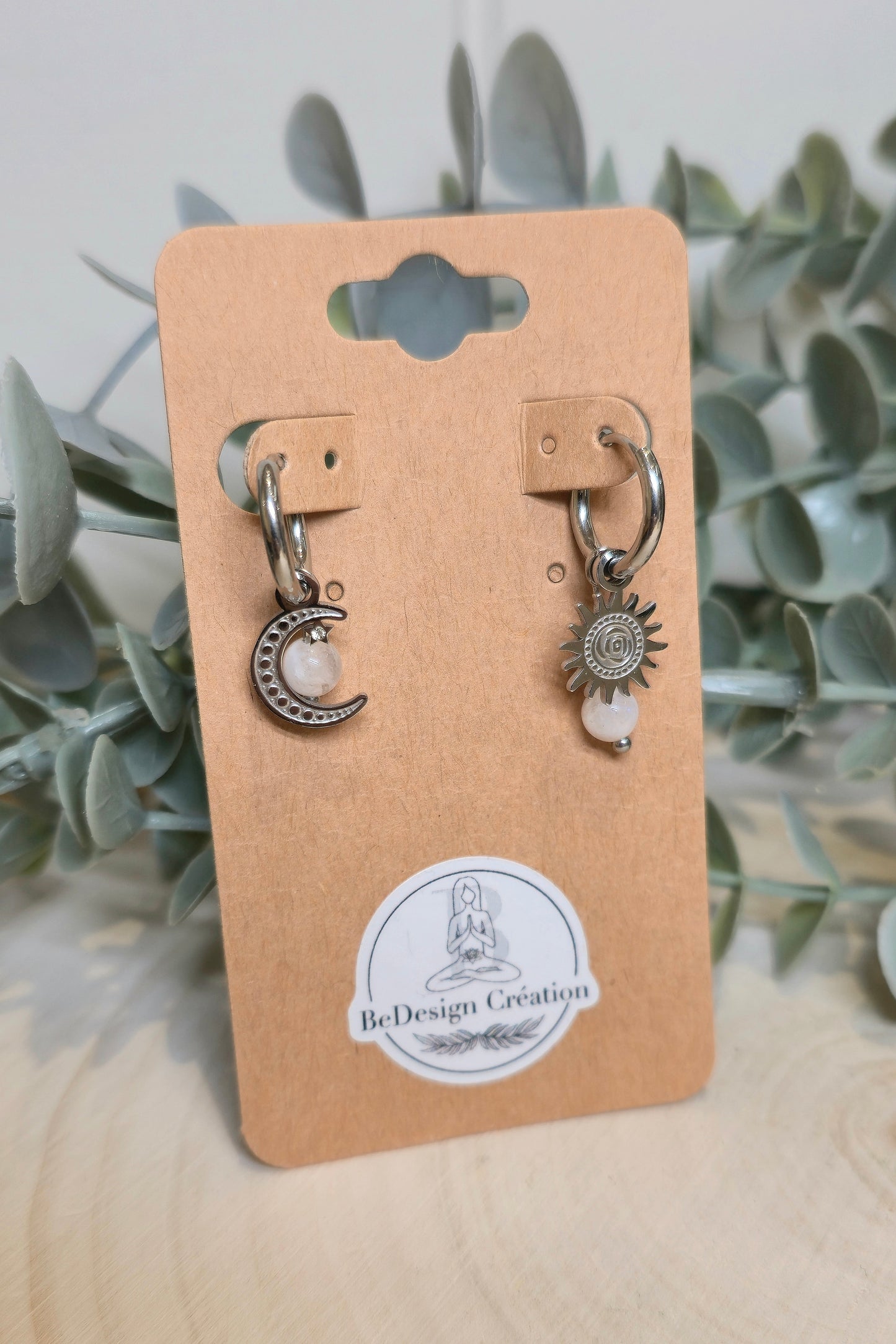 Boucles d’oreilles anneau Soleil/Lune Pierre de lune