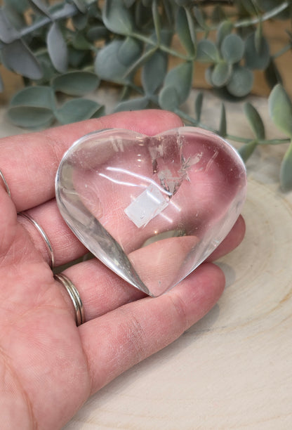 Coeur en Quartz clair (extra clair) du Brézil