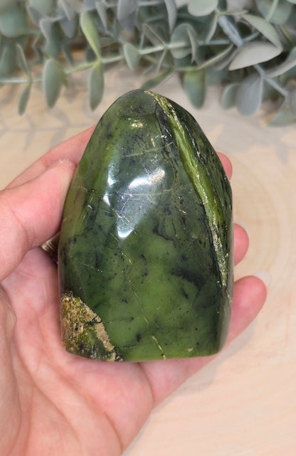Freeform Jade Néprite