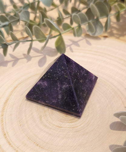 Pyramide Lépidolite