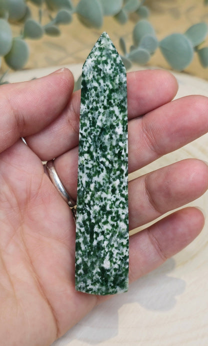 Pointe en Jaspe Green dots