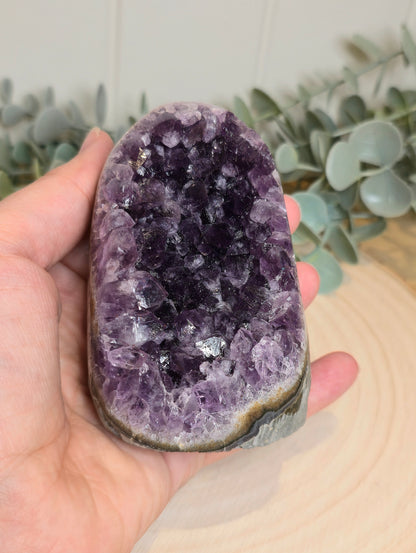 Base géode d’Améthyste du Brésil